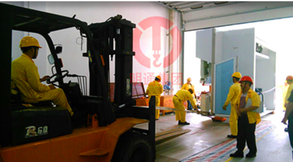 大型數控折彎機吊裝卸車移位服務圖3