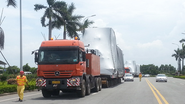 155噸大型發(fā)電機組運輸服務(wù) 155噸大型發(fā)電機組運輸服務(wù)
