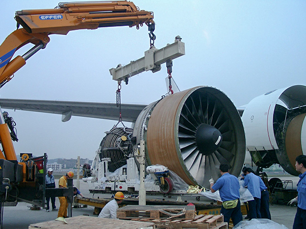 搬運(yùn)通-設(shè)備吊裝