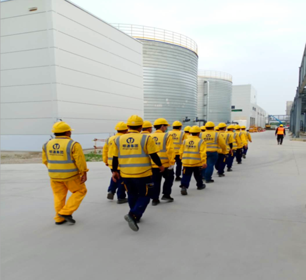 半導體MOCVD設備搬入1_副本 半導體MOCVD設備搬入1_副本